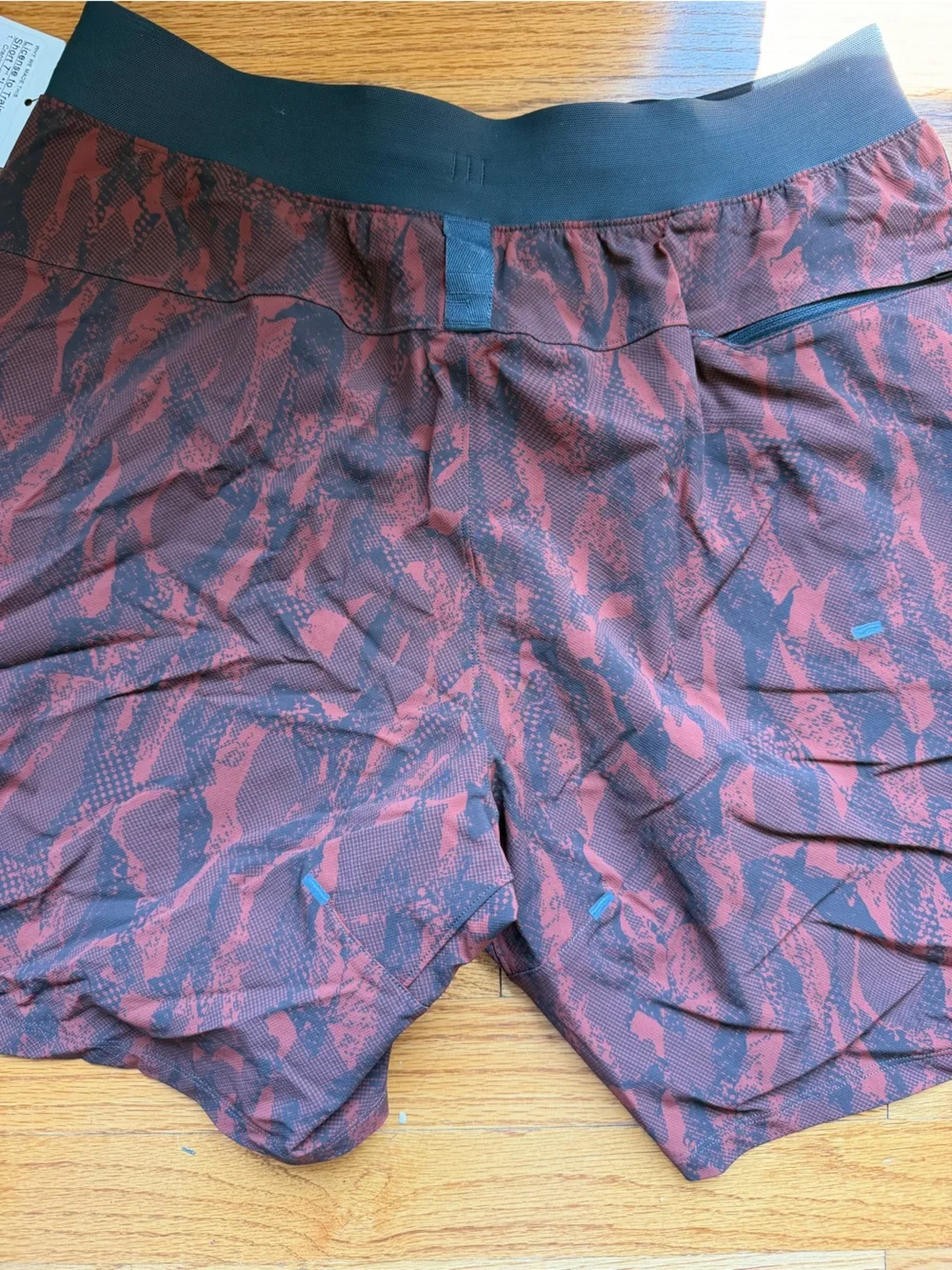 lululemon athletica Men's Rust Red and Black Patterned Athletic Shorts